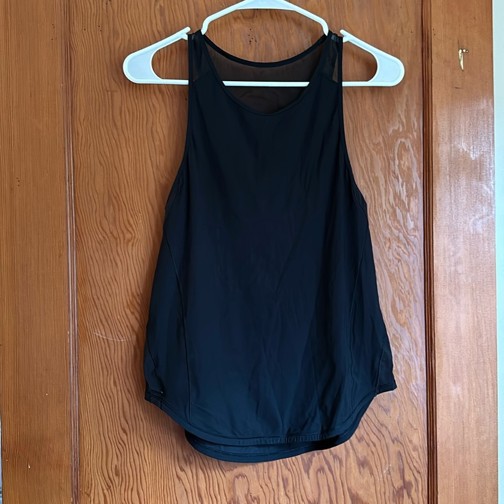 Lululemon Tank Top - size small